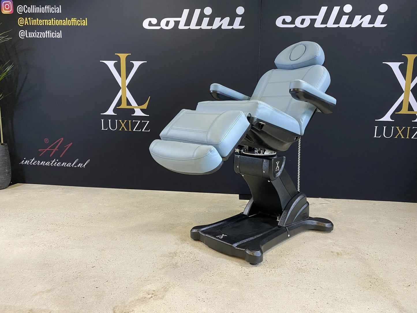 Luxizz Behandelstoel Okura SR1
