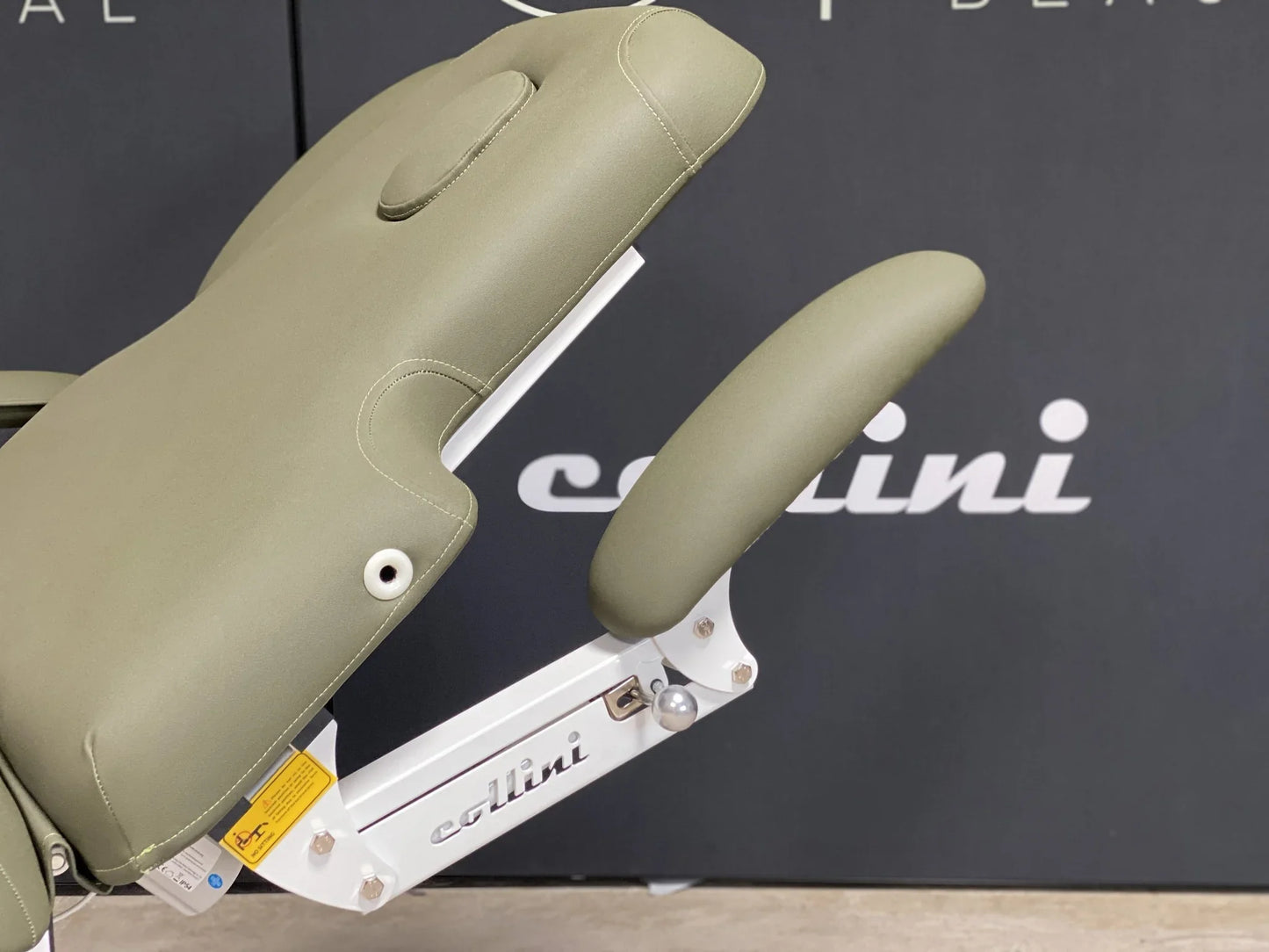 Collini Behandlungsliege Hilow Pro Deluxe Mos Green