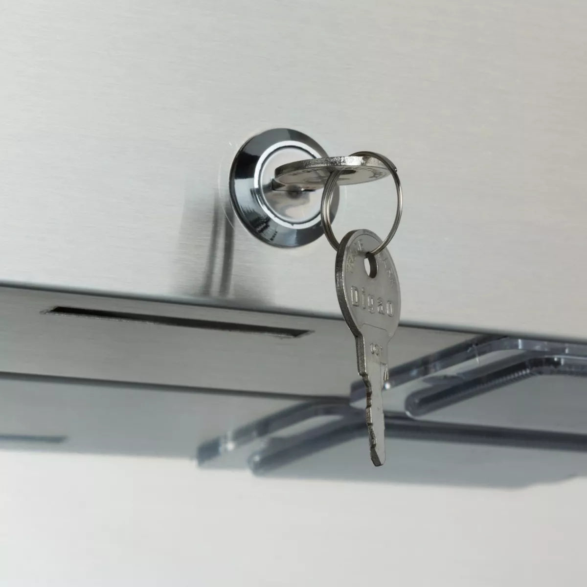 MAXIMA Gastro Gefrierschrank - 1200 l - 6 Einstellbare Regale (2/1 GN) - auf Rädern - inkl. Regale