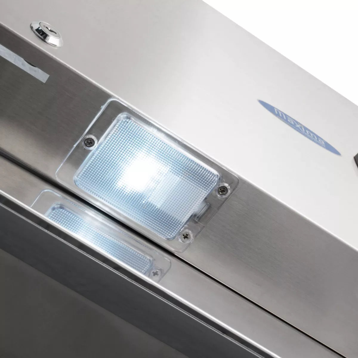 MAXIMA Gastro Gefrierschrank - 1200 l - 6 Einstellbare Regale (2/1 GN) - auf Rädern - inkl. Regale